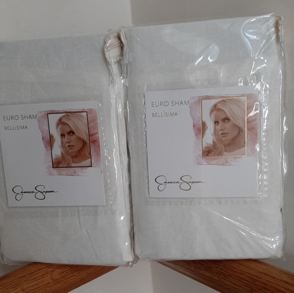Jessica Simpson Bellisimo Linen Rayon Euro shams set of 2 blue white